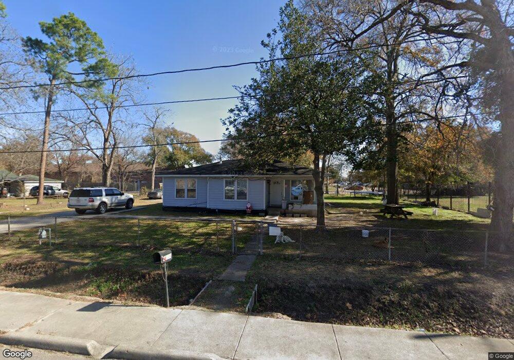 10304 Raymondville Rd, Houston, TX 77093 - photo 1