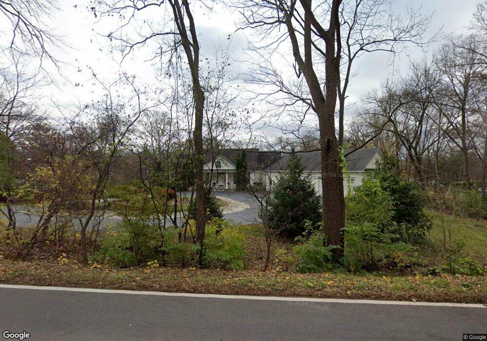 36W649 Crane Rd, Saint Charles, IL 60175 - photo 1