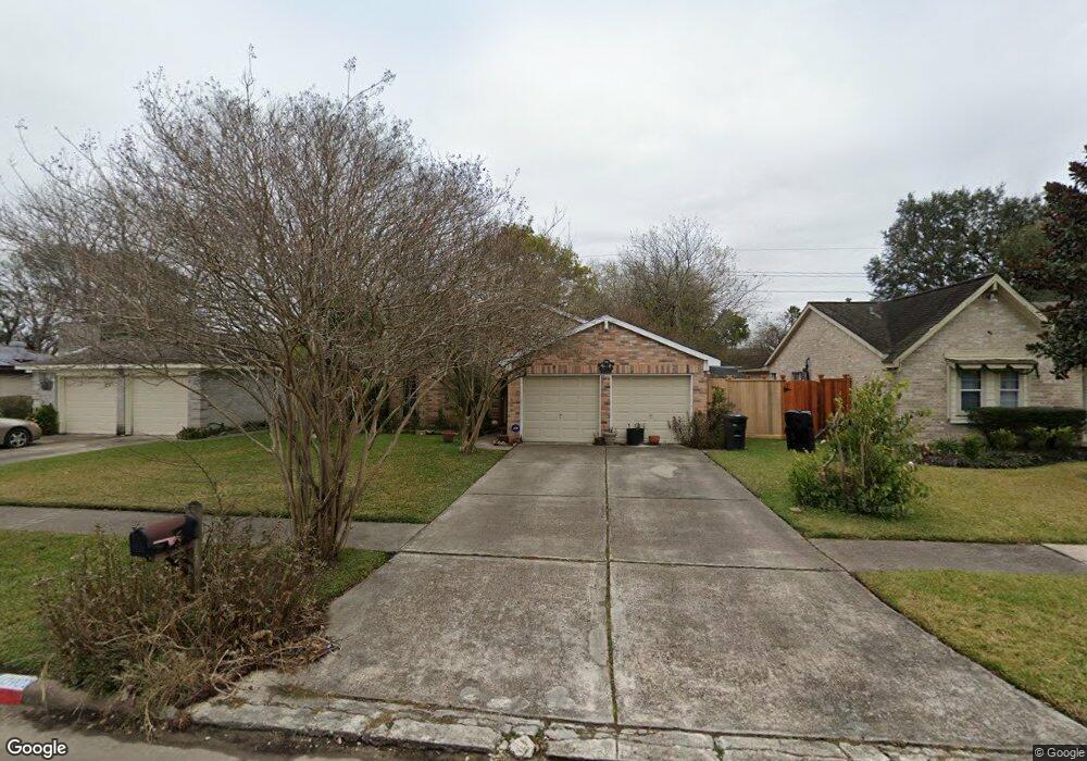 10902 Mackenzie Dr, Houston, TX 77086 - photo 1