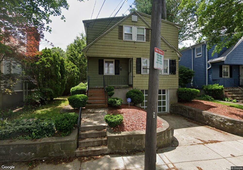 83 Edgemere Rd, West Roxbury, MA 02132 - photo 1