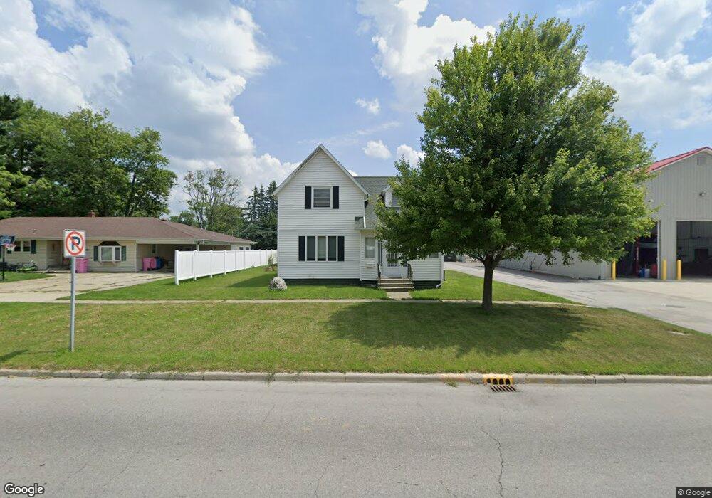 805 S Main St, Nappanee, IN 46550 - photo 1