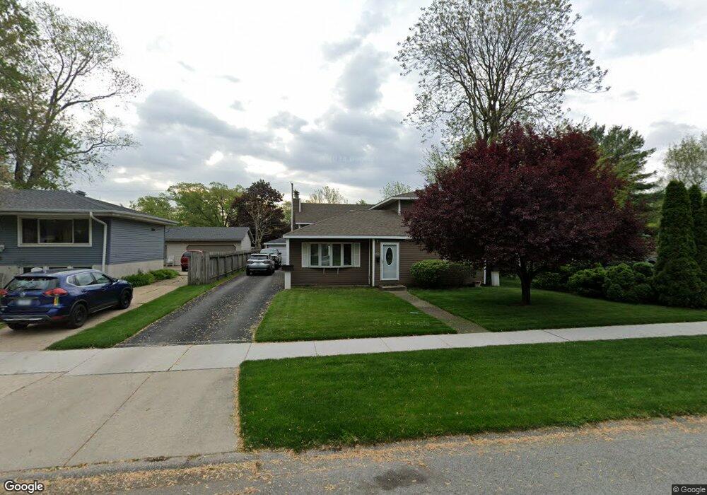 321 N Dwiggins St, Griffith, IN 46319 - photo 1