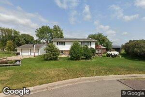 1008 8th St, Nicollet, MN 56074