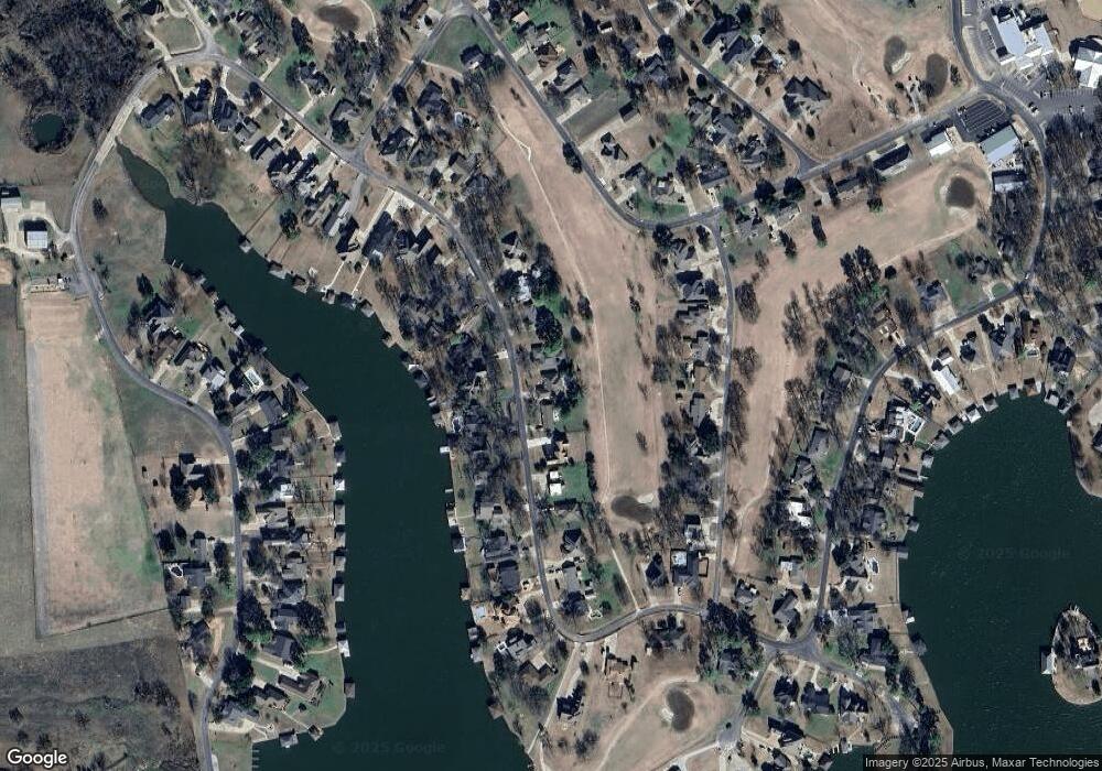 720 Kiowa Dr W, Gainesville, TX 76240 - photo 1