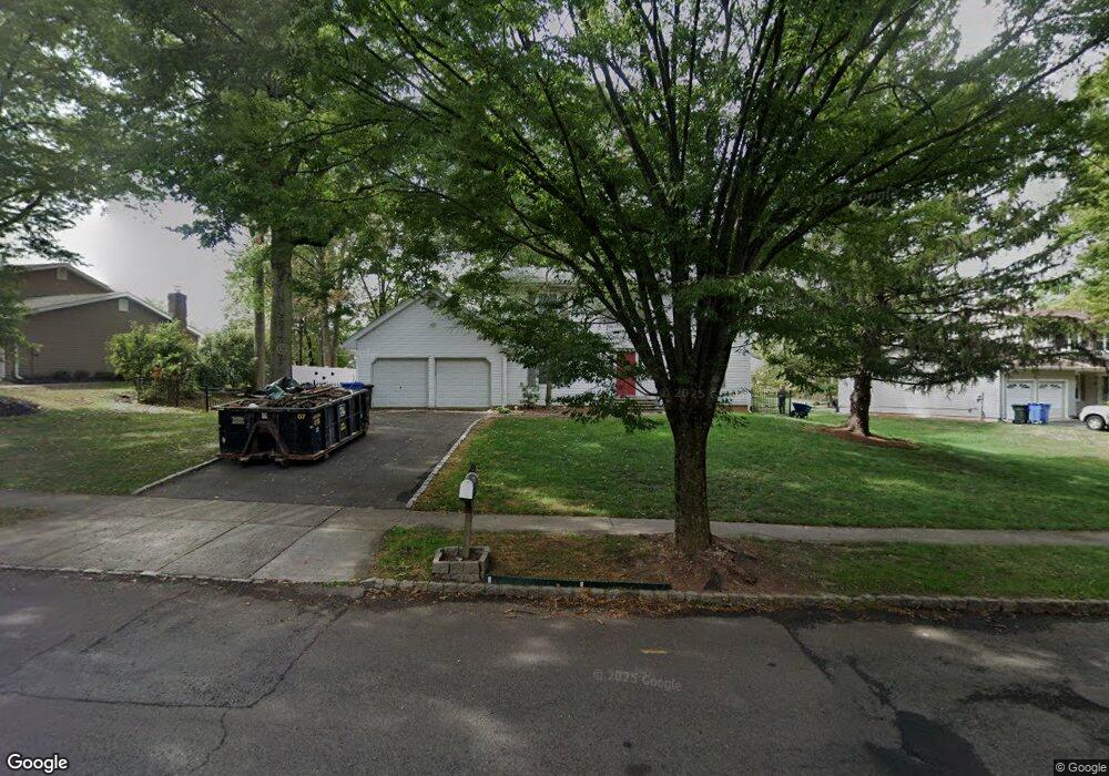 18 Woodlake Dr, Piscataway, NJ 08854 - photo 1