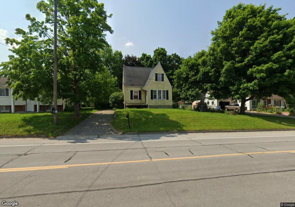 1049 W Hemphill Rd, Flint, MI 48507 - photo 1