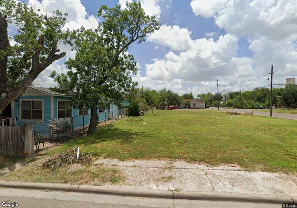 201 N Cedro St, Weslaco, TX 78596 - photo 1