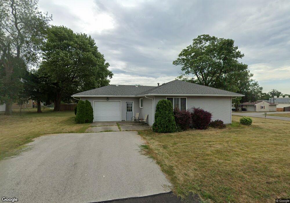 740 Edith Ave, Findlay, OH 45840 - photo 1