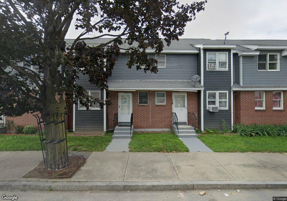 65 Maple St, Lawrence, MA 01841 - photo 1