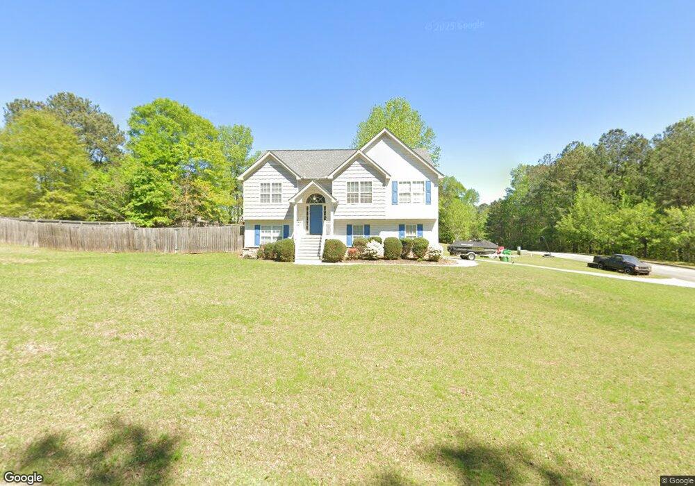 200 Thornberry Cir, Carrollton, GA 30116 - photo 1