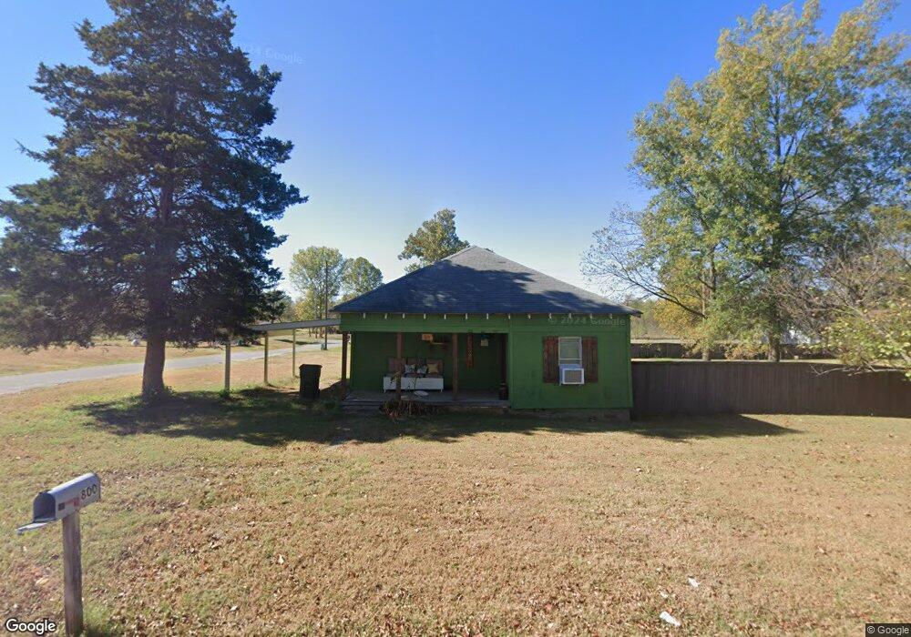 800 N Sherman Ave, Okmulgee, OK 74447 - photo 1