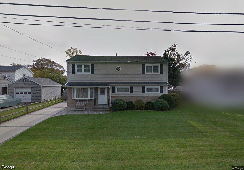 535 10th St, West Babylon, NY 11704 - photo 1