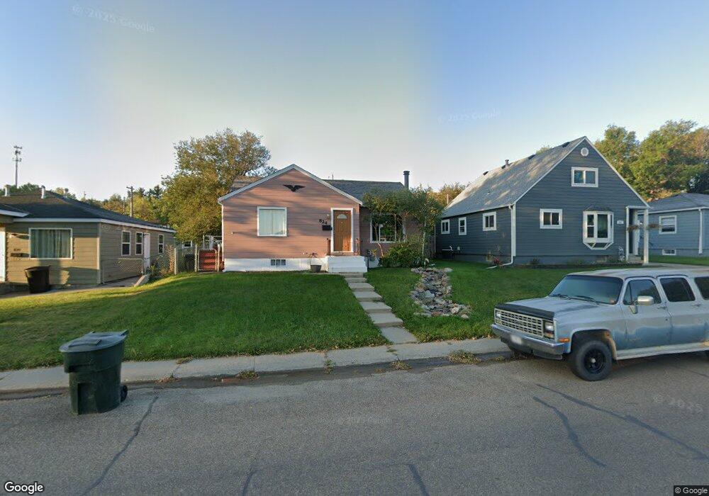 818 6th St, Havre, MT 59501 - photo 1