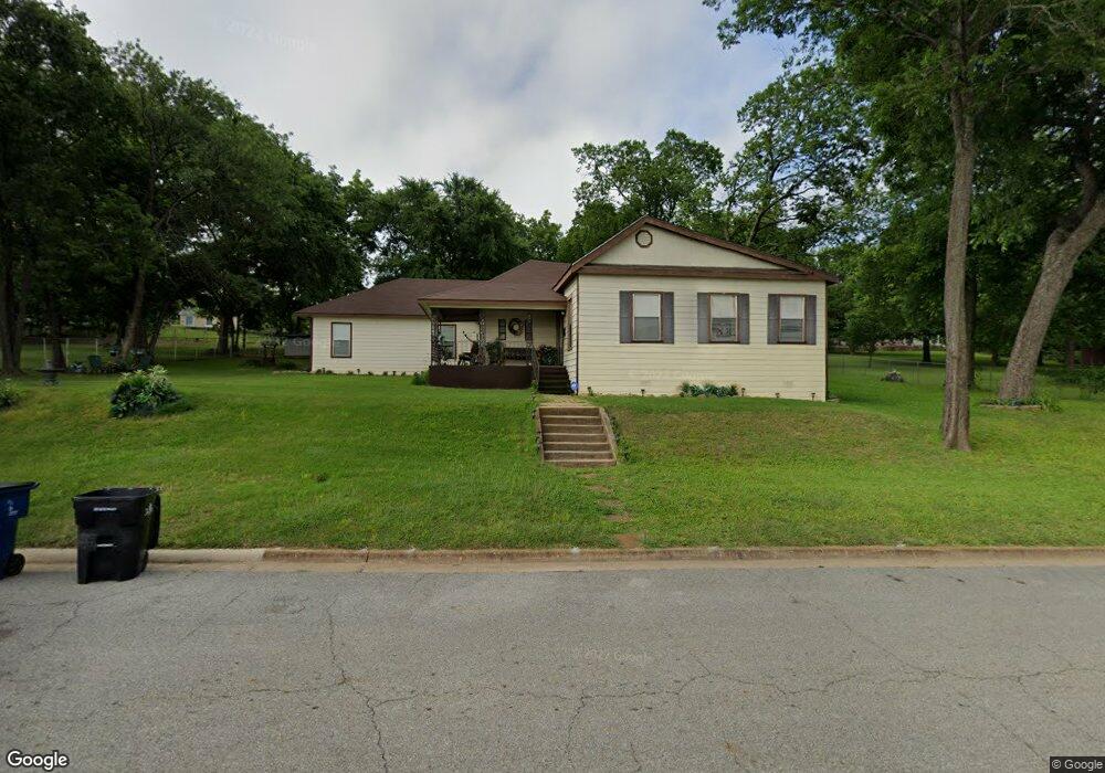 1310 W Johnson St, Denison, TX 75020 - photo 1