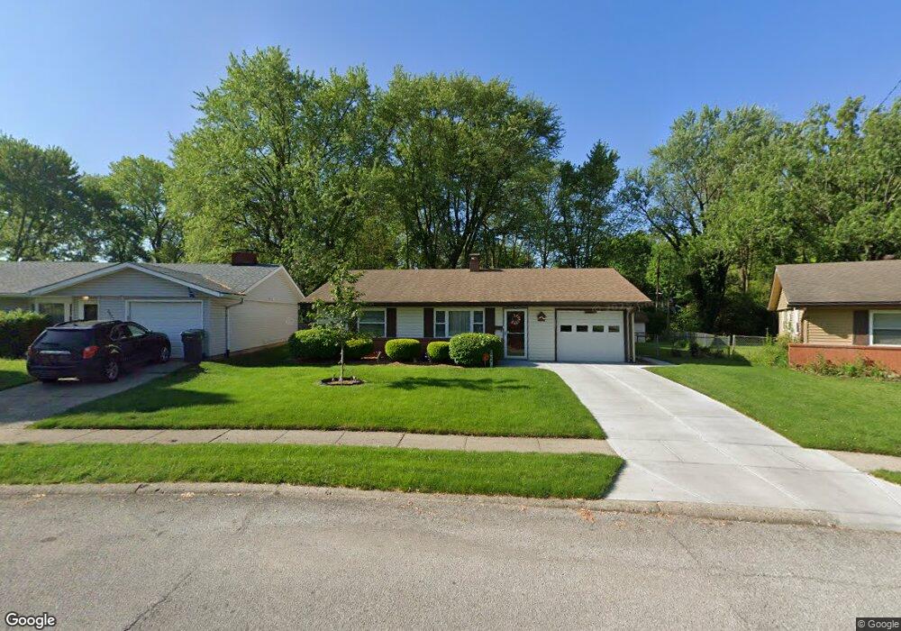 2821 Centre Pkwy, Indianapolis, IN 46203 - photo 1