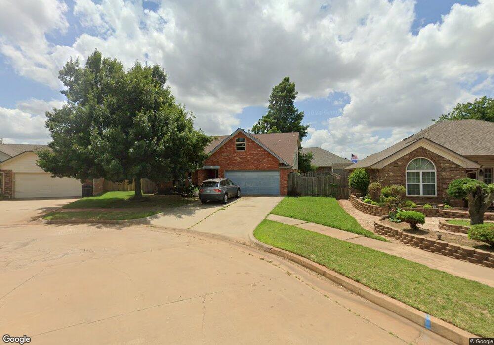 2521 Sequoyah Ave, Moore, OK 73160 - photo 1