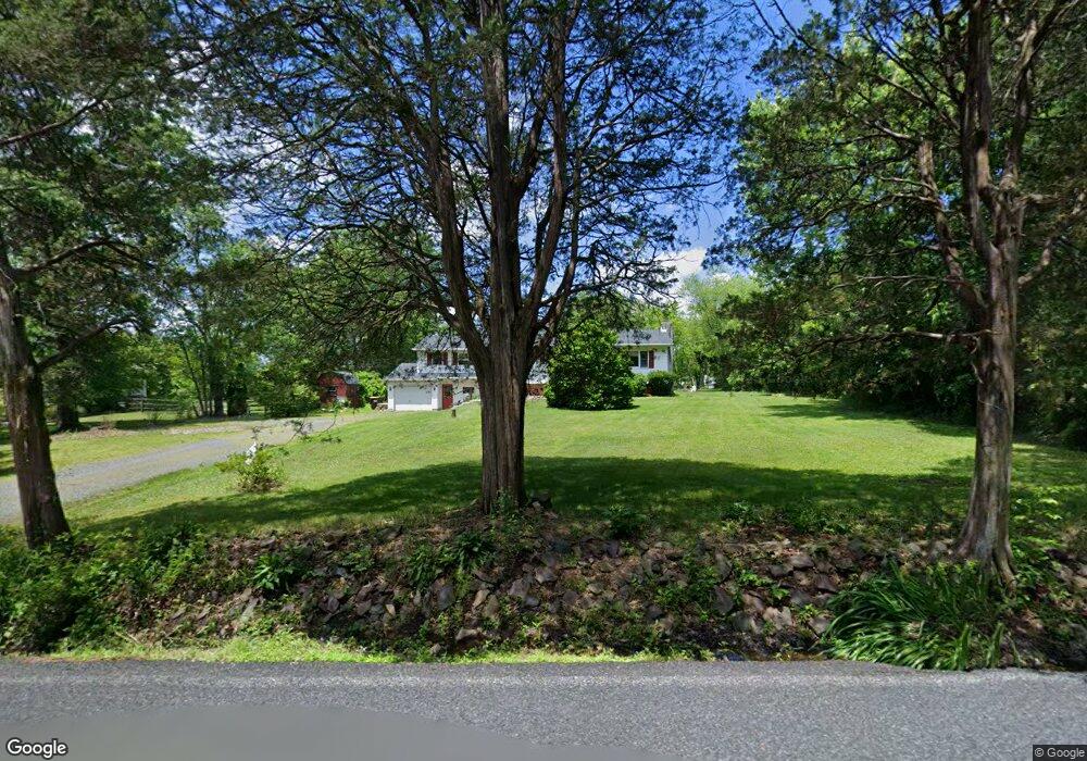 4194 E Campbell Rd, Pennsburg, PA 18073 - photo 1