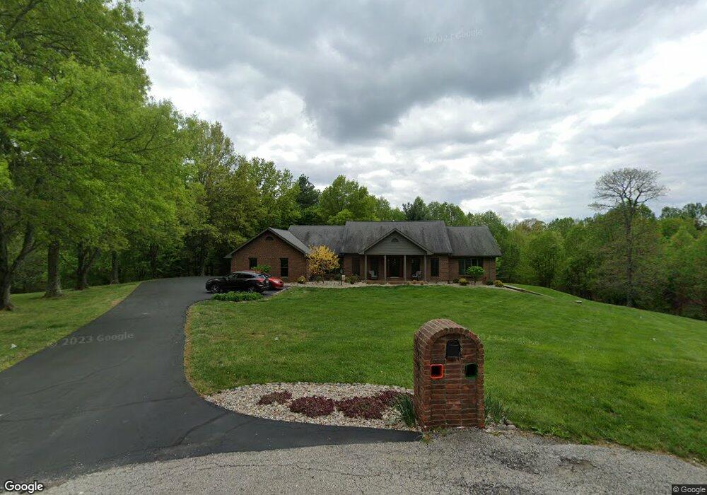 2011 Flora Dr, Floyds Knobs, IN 47119 - photo 1