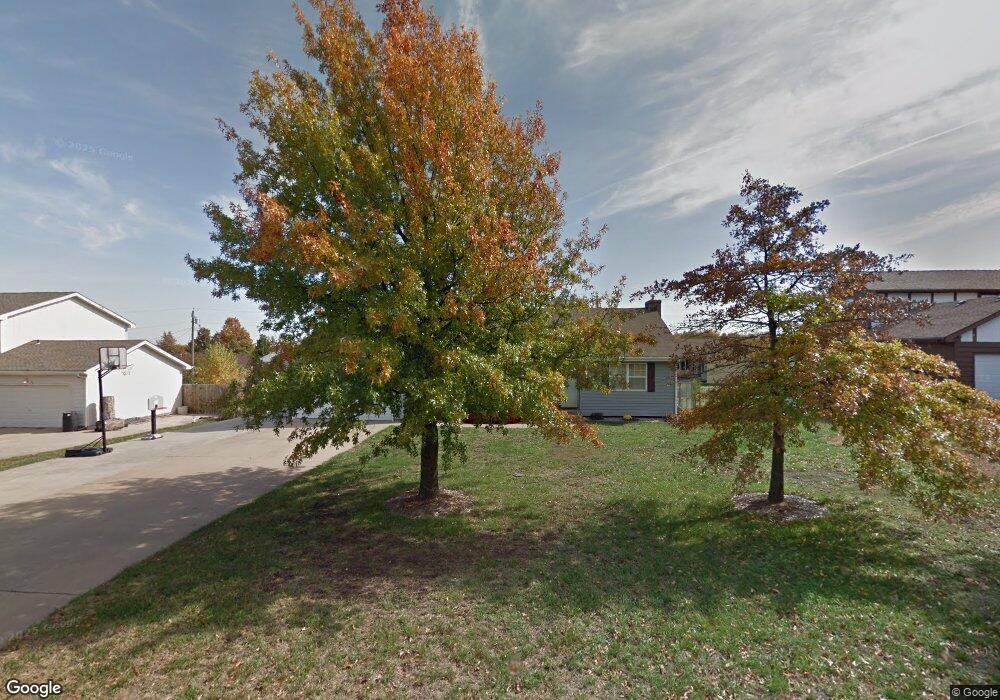 3730 SW Nottingham Rd, Topeka, KS 66610 - photo 1