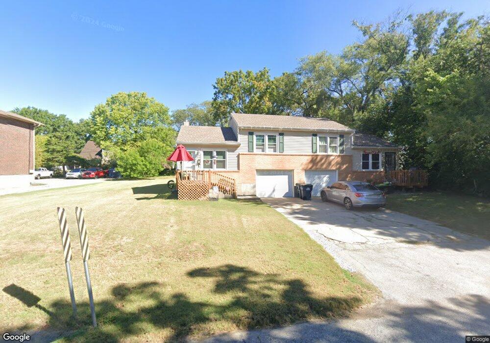 711 NW Zaun Ave, Blue Springs, MO 64015 - photo 1