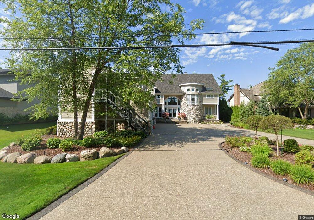 7211 Locklin, West Bloomfield, MI 48324 - photo 1