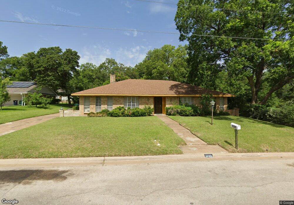 1208 Avenue C, Denton, TX 76205 - photo 1
