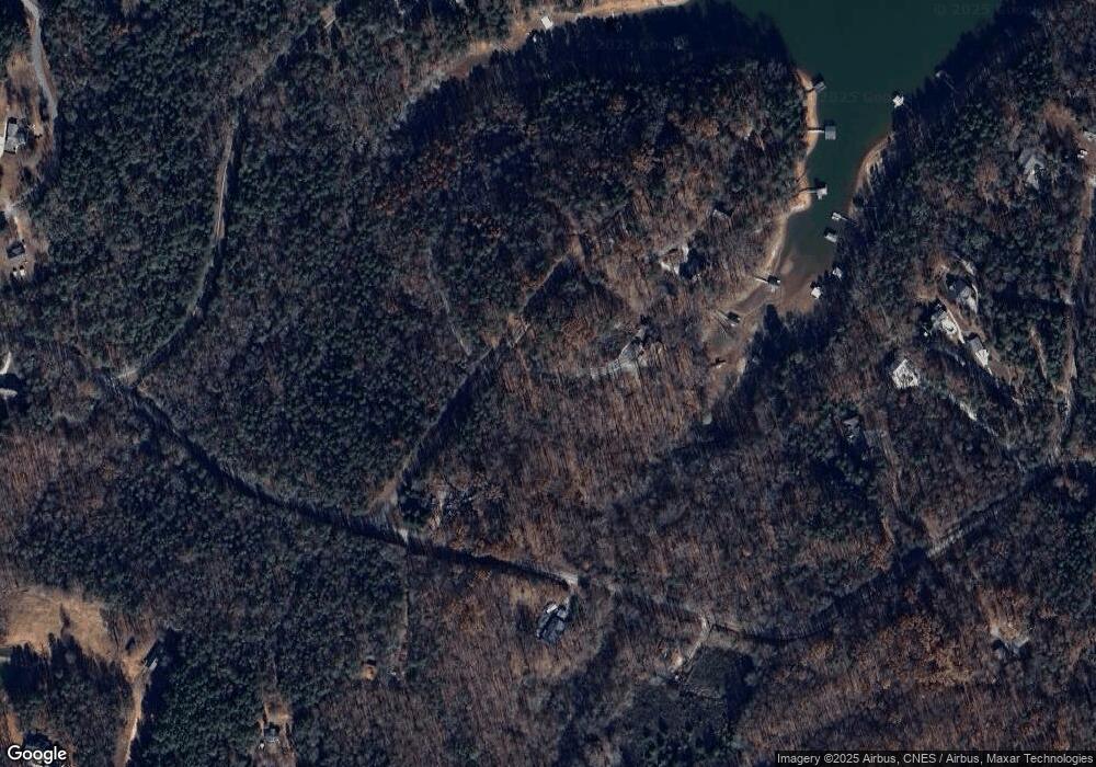 140 Waters Edge Ct, Martin, GA 30557 - photo 1