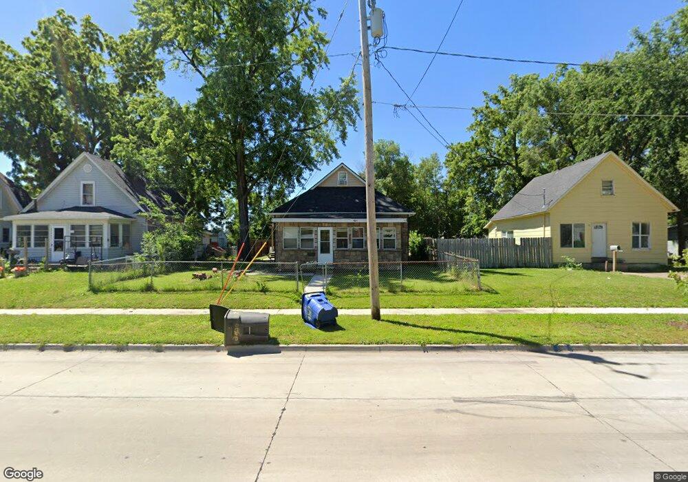 2529 E Walnut St, Des Moines, IA 50317 - photo 1