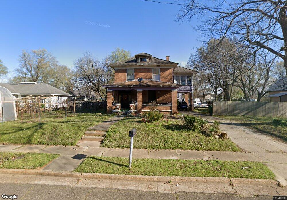 1312 W 5th St, Texarkana, TX 75501 - photo 1