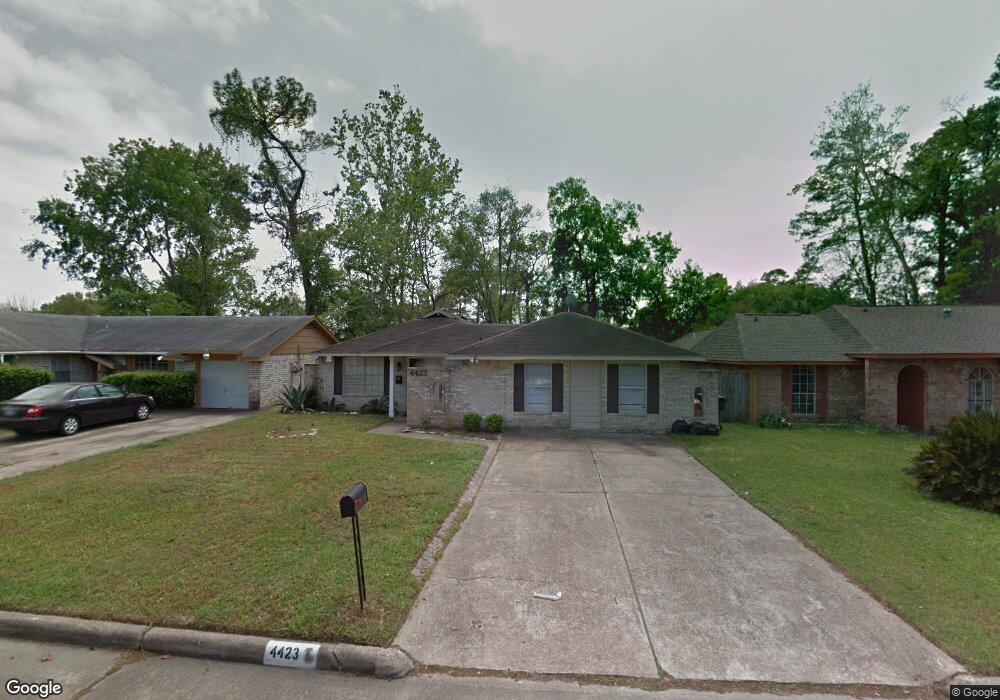 4423 Bayou Vista Dr, Houston, TX 77091 - photo 1