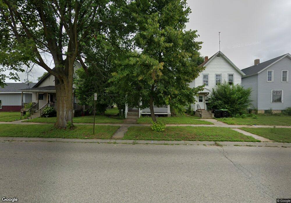 1210 14th Ave, Menominee, MI 49858 - photo 1