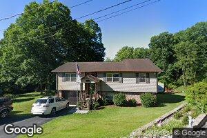 164 Stoney Ave, Crab Orchard, WV 25827