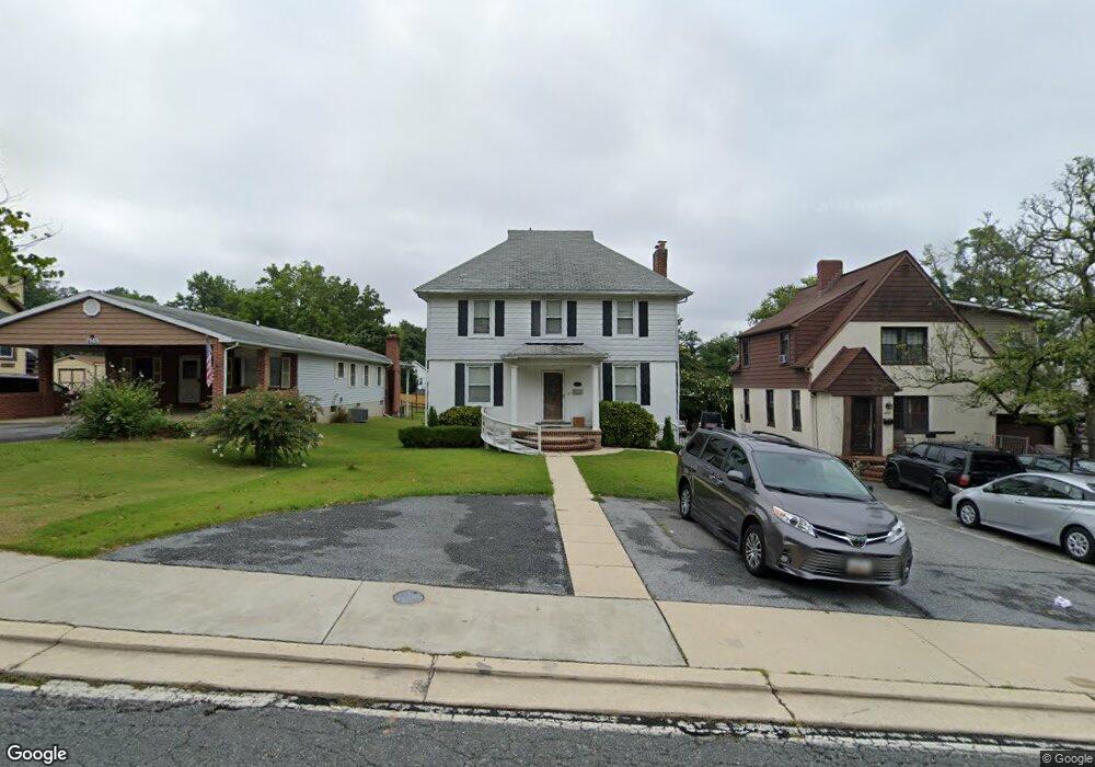 607 Hilltop Rd, Catonsville, MD 21228 - photo 1