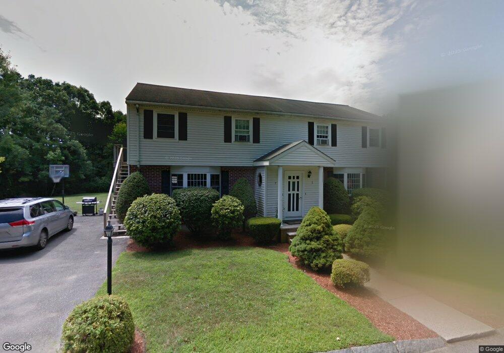 7 Ran Dr unit 7, Woburn, MA 01801 - photo 1