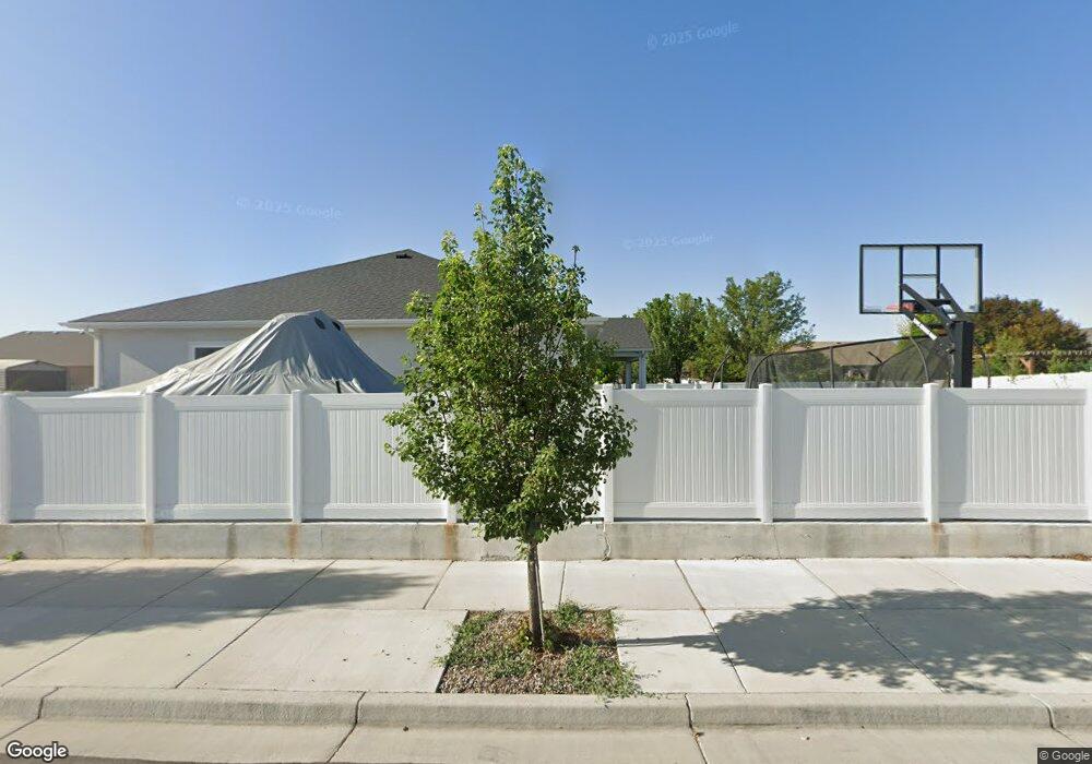 1533 W Norm B Cir, Riverton, UT 84065 - photo 1