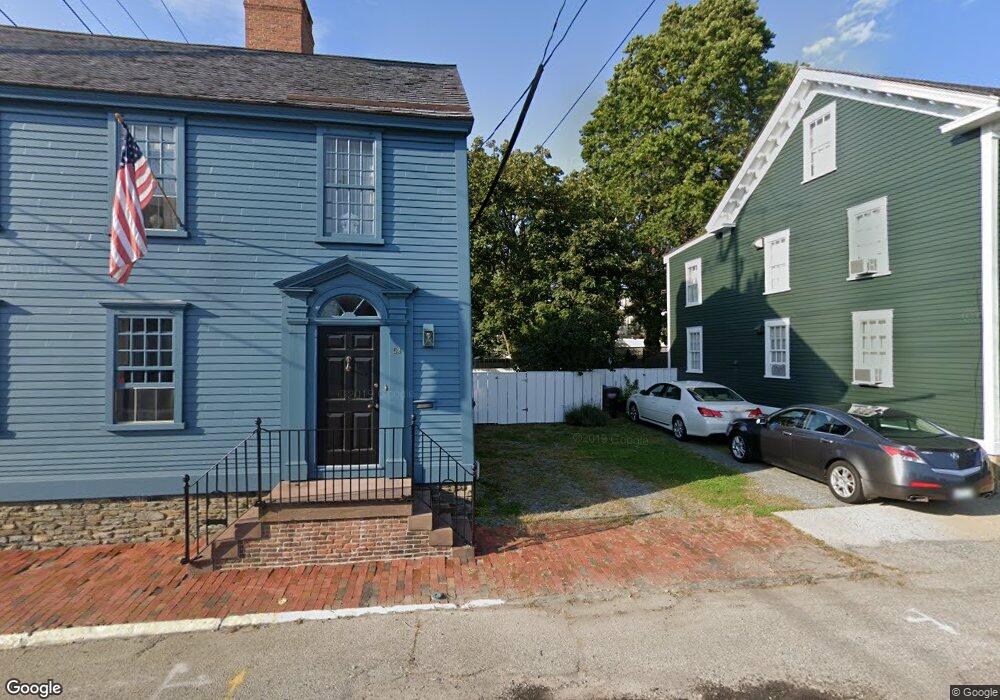 53 Bridge St, Newport, RI 02840 - photo 1