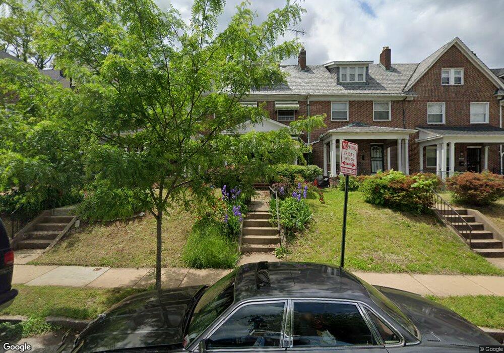 622 Wildwood Pkwy, Baltimore, MD 21229 - photo 1