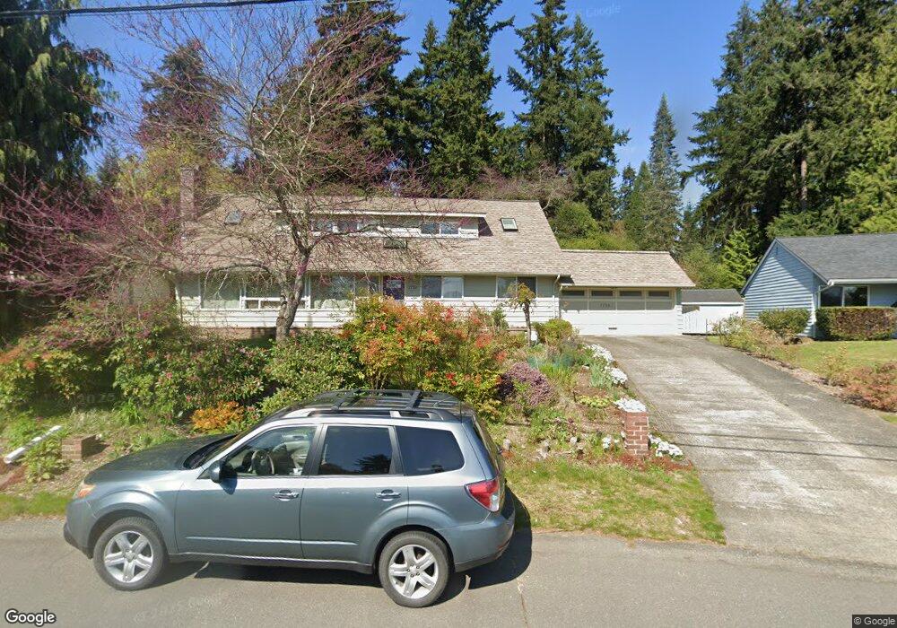 7728 NE 203rd St, Kenmore, WA 98028 - photo 1