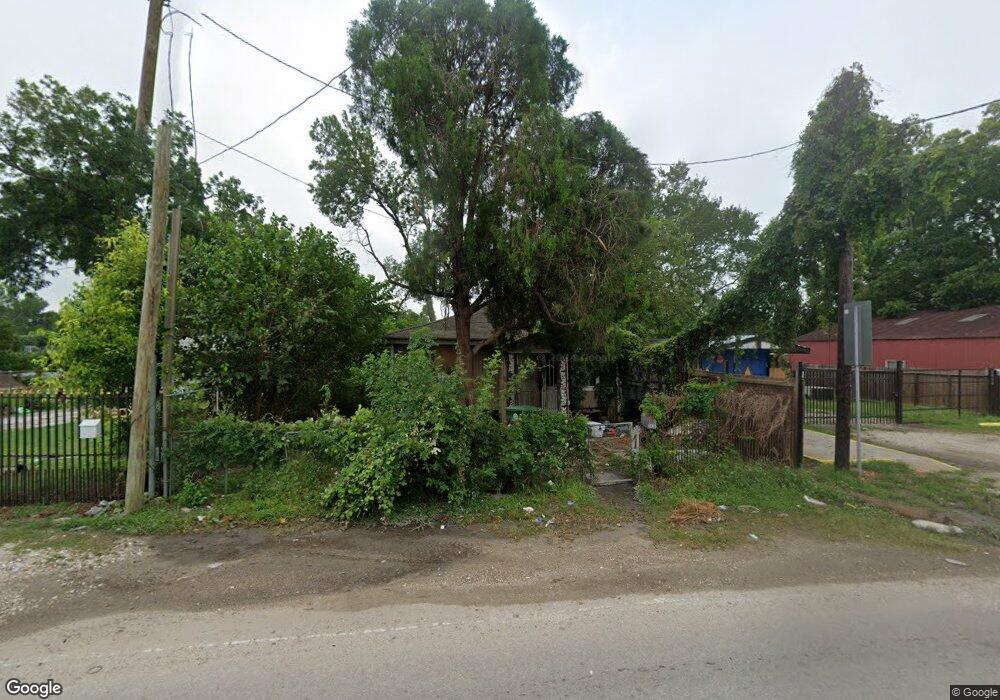 2820 Bennington St, Houston, TX 77093 - photo 1