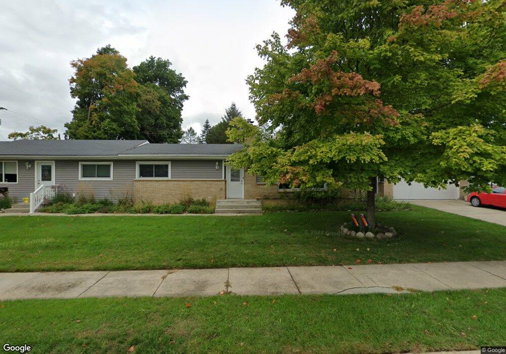 617 Howard St, Lowell, MI 49331 - photo 1
