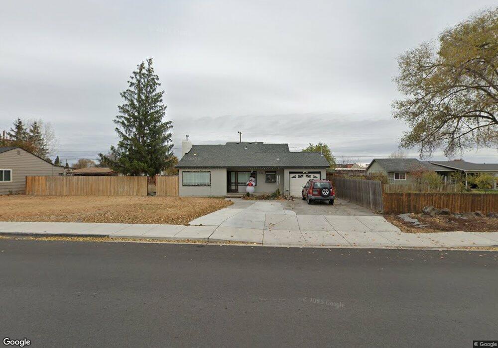 1136 SW 15th St, Redmond, OR 97756 - photo 1