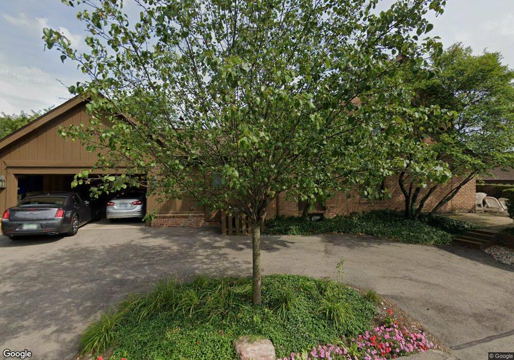 1898 Wingate Rd unit 4, Bloomfield Hills, MI 48302 - photo 1