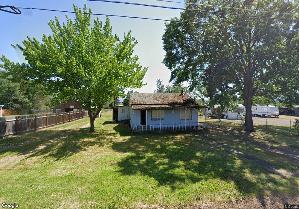 465 Orr Dr, Central Point, OR 97502 - photo 1