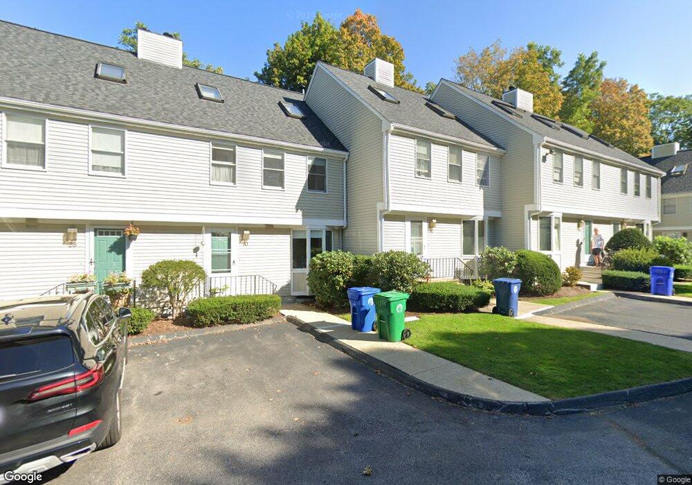 28 Lucille Place, Newton Upper Falls, MA 02464 - photo 1