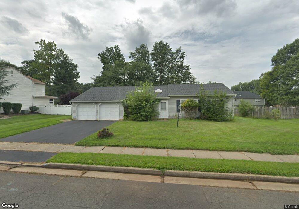 25 Netherwood Cir, Edison, NJ 08820 - photo 1