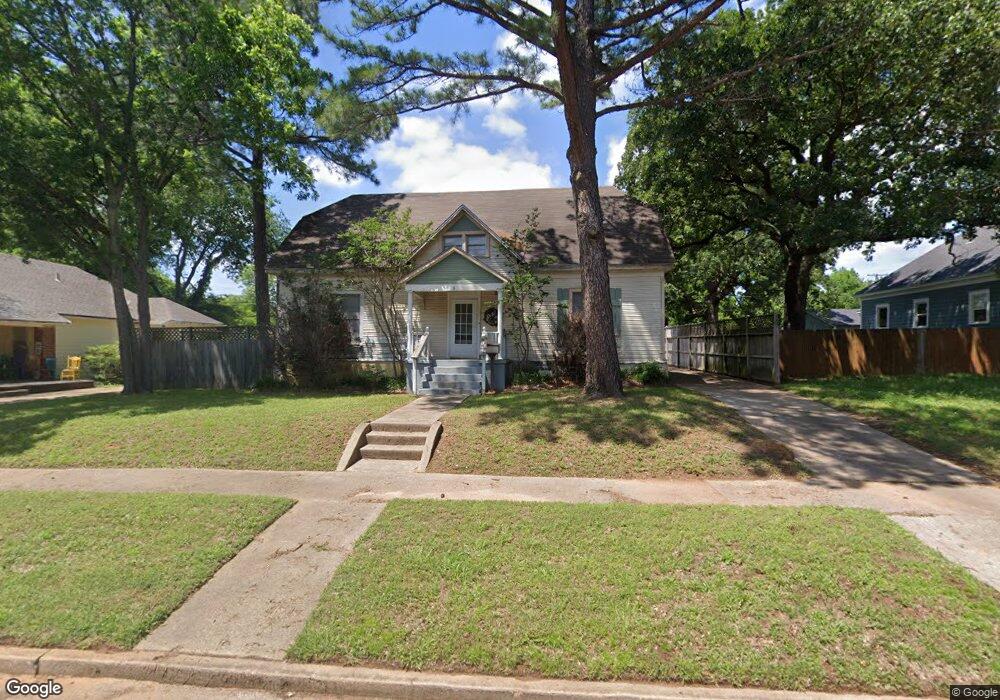 1307 W Main St, Denison, TX 75020 - photo 1