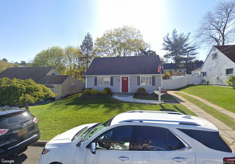 44 Covington Rd, Yonkers, NY 10710 - photo 1