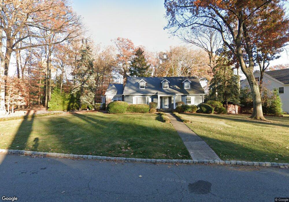 82 Stonebridge Rd, Montclair, NJ 07042 - photo 1