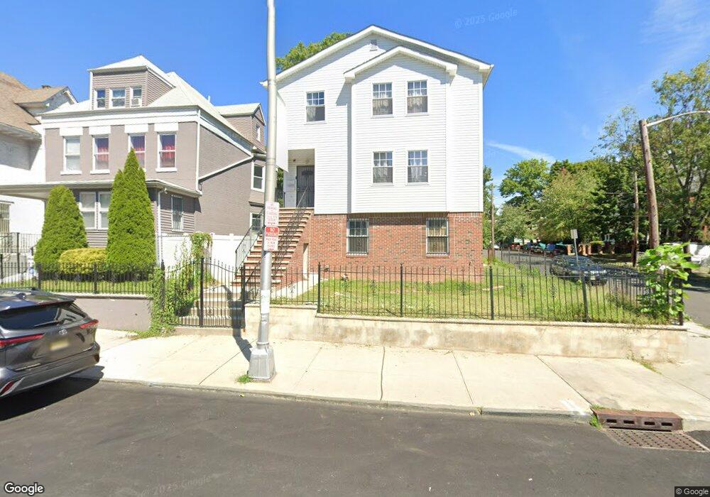 597 Clinton Ave unit 599, Newark, NJ 07108 - photo 1