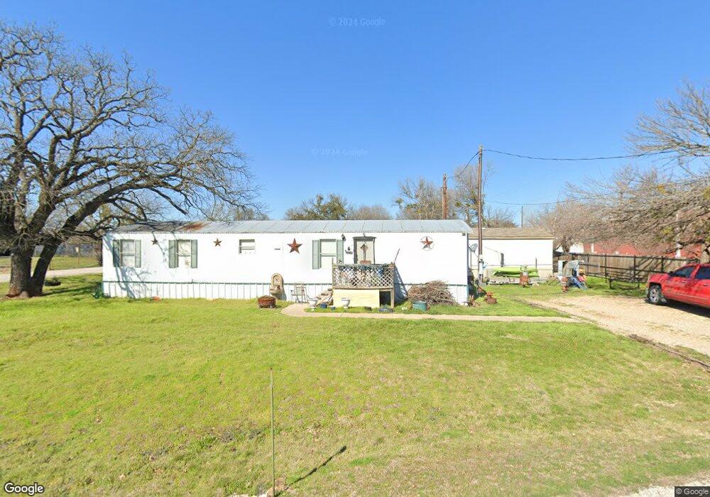 512 Skylark Dr, Granbury, TX 76049 - photo 1